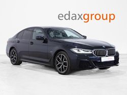 Azul Usado 2022 BMW 520 Sedan | € 33.990
