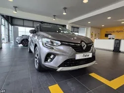Cinza Usado 2023 Renault Captur Techno SUV | € 20.500 (Preço justo)