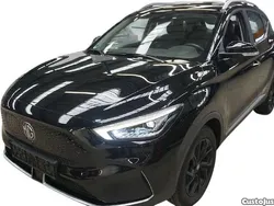 Preto Usado 2022 MG ZS Luxury Sedan | € 19.490 (Bom preço)
