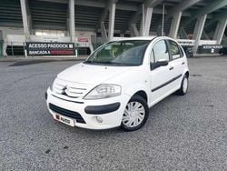 Branco Usado 2007 Citroën C3 Exclusive Citadino | € 4.490 (Preço justo)