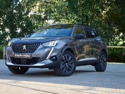 Cinza Usado 2022 Peugeot 2008 GT SUV | € 18.990 (Preço justo)