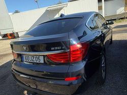 Usado 2010 BMW 530 Sedan | € 15.000