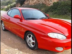 Vermelho Usado 1998 Hyundai Coupé Coupé | € 3.000