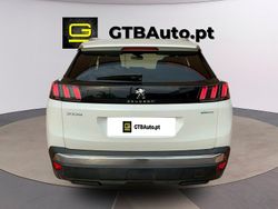 Branco Usado 2023 Peugeot 3008 Allure SUV | € 29.999 (Preço justo)
