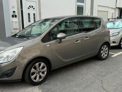 Usado 2010 Opel Meriva Monovolume | € 4.400 (Bom preço)