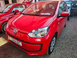 Vermelho Usado 2015 VW up! move up! Citadino | € 8.790 (Caro)