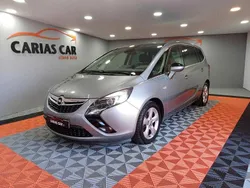 Cinza Usado 2014 Opel Zafira Dynamic Monovolume | € 11.990 (Preço justo)