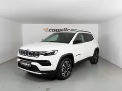 Branco Usado 2022 Jeep Compass Limited SUV | € 24.880 (Preço justo)