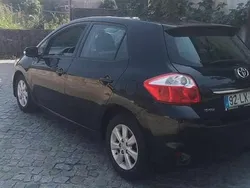Preto Usado 2011 Toyota Auris Citadino | € 8.400 (Preço justo)