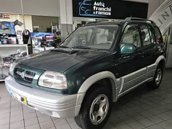 Usado 2000 Suzuki Grand Vitara SUV | € 7.800