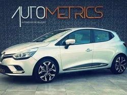 Cinza prata Usado 2018 Renault Clio IV Zen | € 11.900 (Preço justo)