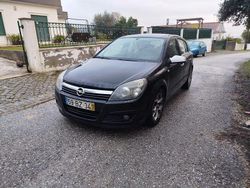 Usado 2006 Opel Astra Sedan | € 2.200 (Preço justo)