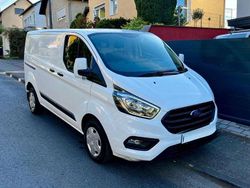 Branco Usado 2020 Ford Tourneo Custom Van | € 20.900