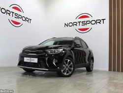 Preto Usado 2021 Kia Stonic SUV | € 16.900 (Preço justo)
