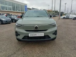 Verde Usado 2025 Volvo EX40 SUV | € 50.900 (Preço justo)