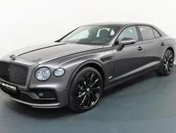 Cinzento Usado 2022 Bentley Flying Spur Sedan | € 225.000