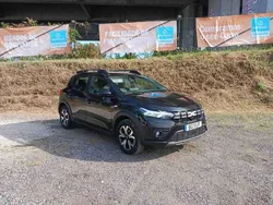 Preto Usado 2024 Dacia Sandero Citadino | € 17.290 (Preço justo)