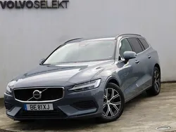 Cinzento Usado 2023 Volvo V60 Core Carrinha | € 41.300 (Bom preço)