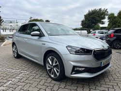 Cinza Usado 2022 Skoda Fabia First Edition | € 16.400 (Preço elevado)