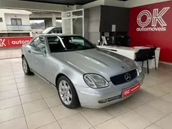 Cinzento Usado 1997 Mercedes SLK230 Cabrios | € 11.990 (Preço justo)