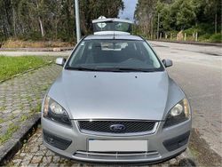 Usado 2007 Ford Focus Sedan | € 3.299 (Bom preço)