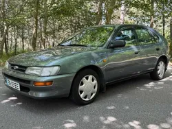 Cinzento Usado 1994 Toyota Corolla Citadino | € 2.740