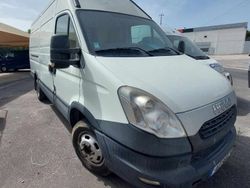 Branco Usado 2014 Iveco Daily | € 10.999