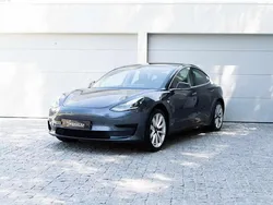 Cinzento Usado 2020 Tesla Model 3 Standard Range Plus Sedan | € 20.900 (Bom preço)