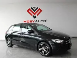 Preto Usado 2020 Mercedes B180 AMG line Monovolume | € 24.900 (Bom preço)
