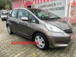Cinza Usado 2014 Honda Jazz Comfort Citadino | € 14.499
