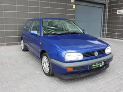 Azul Usado 1993 VW Golf III | € 2.750
