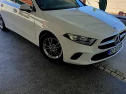 Branco Usado 2018 Mercedes A160 Citadino | € 19.890 (Bom preço)