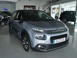 Cinza Usado 2020 Citroën C3 PureTech Citadino | € 13.980 (Preço elevado)