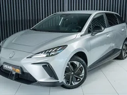 Cinza Usado 2023 MG MG4 EV Luxury Citadino | € 24.400 (Preço justo)