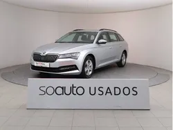 Cinzento claro metalizado Usado 2023 Skoda Superb Ambition Carrinha | € 28.490 (Super Preço)