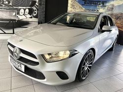 Cinza Usado 2020 Mercedes A180 Style Sedan | € 24.800 (Preço justo)
