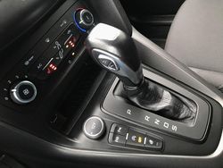 Usado 2018 Ford Focus Sedan | € 13.500 (Preço justo)