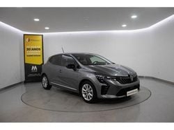 Cinzento Usado 2024 Renault Clio V | € 18.930 (Preço justo)