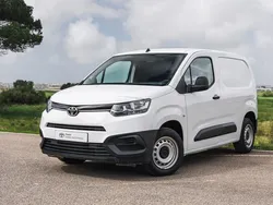 Branco (sólida) Usado 2024 Toyota Proace City Van | € 24.750 (Caro)