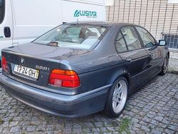 Usado 1999 BMW 528 M Sport Sedan | € 6.900