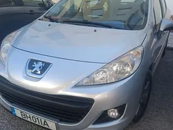 Usado 2012 Peugeot 207 Sedan | € 5.500 (Bom preço)