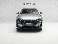 Cinza Usado 2022 Audi e-tron S-Line SUV | € 41.950 (Bom preço)