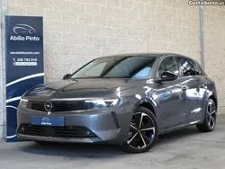 Branco Usado 2023 Opel Astra Elegance | € 24.450 (Preço justo)
