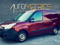 Vermelho Usado 2013 Opel Combo Monovolume | € 10.900