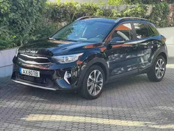 Preto Usado 2023 Kia Stonic SUV | € 16.900 (Bom preço)