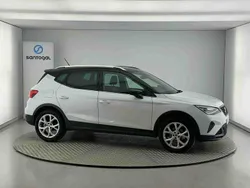 Branco Usado 2024 Seat Arona SUV | € 20.990 (Preço elevado)