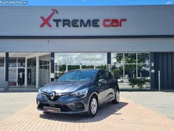 Azul Usado 2019 Renault Clio IV LIMITED | € 13.900 (Preço elevado)