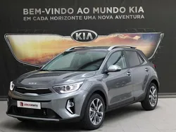 Cinza Novo 2025 Kia Stonic SUV | € 21.900 (Preço justo)
