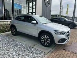 Cinzento Usado 2022 Mercedes 220 | € 46.900