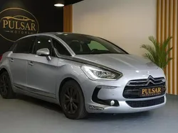 Prateado Usado 2012 Citroën DS5 Sport Chic Citadino | € 8.900 (Bom preço)